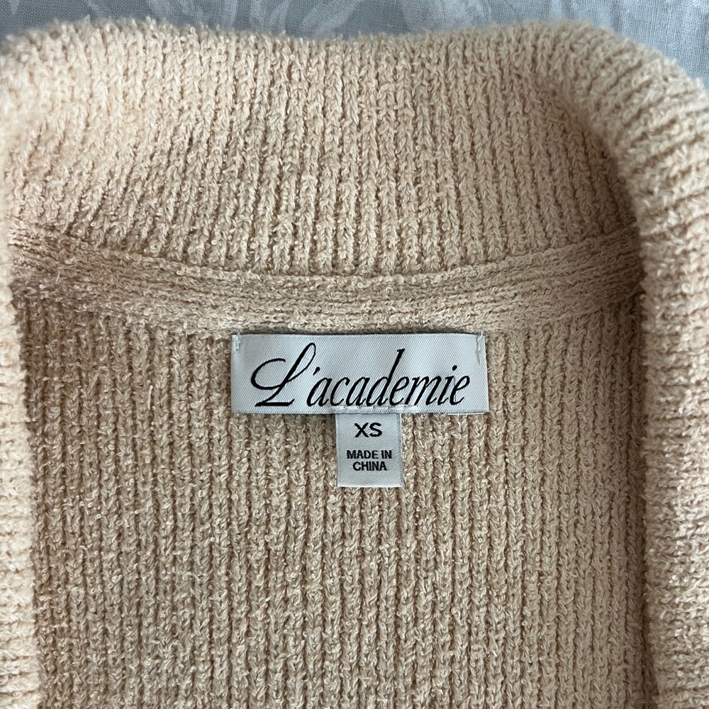 L’Academie by Marianna Elektra Vest in Beige - Picture 2 of 3